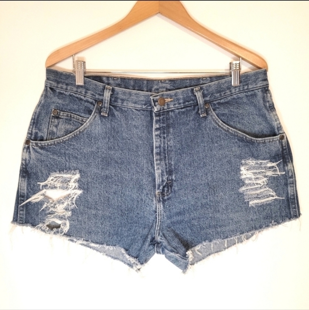 WRANGLER denim cut off shorts size XL